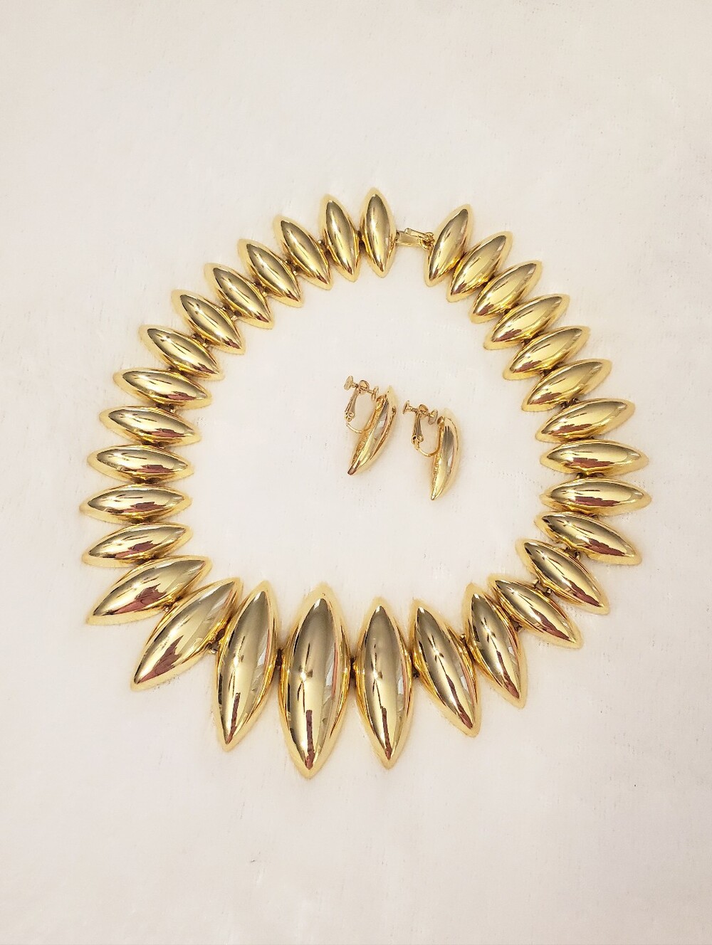 Vintage Gold Necklace And Earring Set